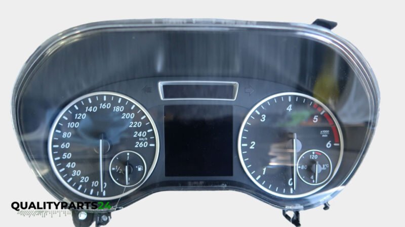 Mercedes-Benz Instrument Cluster A1769008501 (IC1)