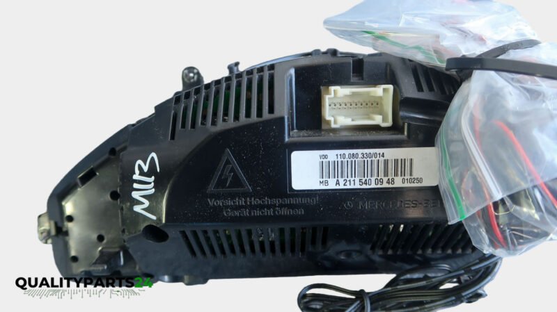 Mercedes-Benz Instrument Cluster A2115400948 (VDO) - Image 3