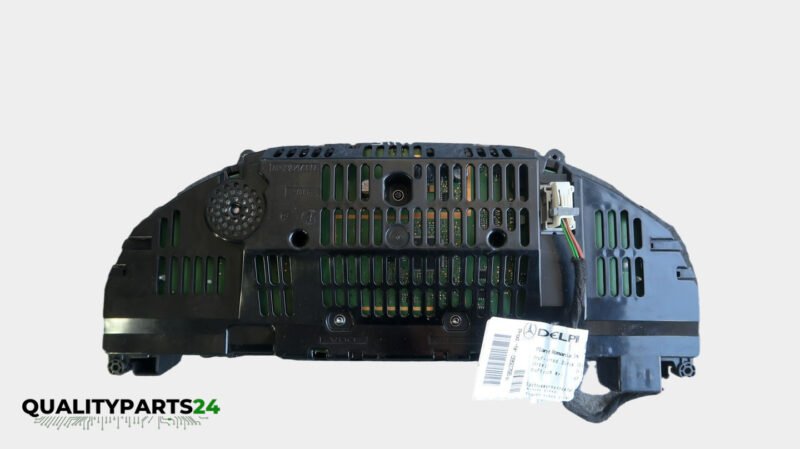 Mercedes-Benz Instrument Cluster A2049004609 (Bosch) - Image 3