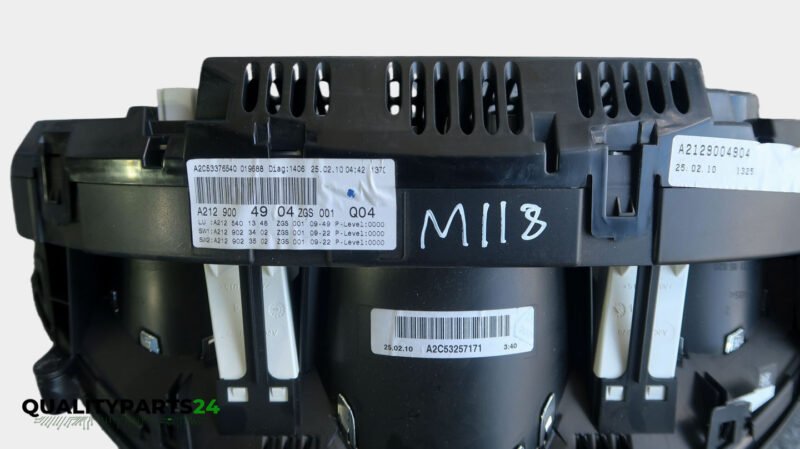 Mercedes-Benz Instrument Cluster A2129004904 (VDO) - Image 3