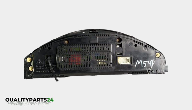 Mercedes Instrument Cluster A2205400911 (VDO) - Image 2