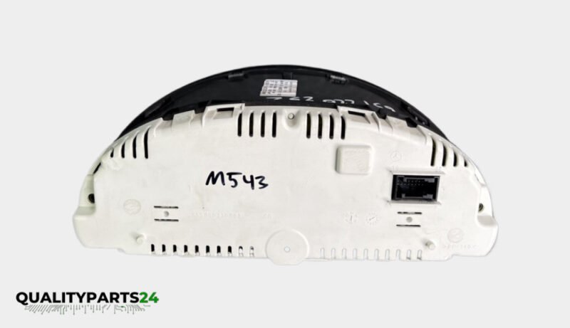 Mercedes Instrument Cluster A6394460321 (Magneti Marelli) - Image 2