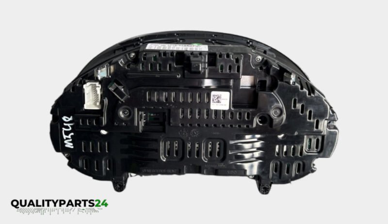 Mercedes-Benz Instrument Cluster A2059000942 (IC2) - Image 2