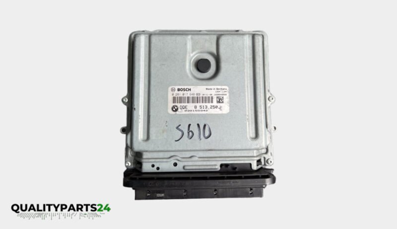 BMW ECU 8 513 250 (Bosch)