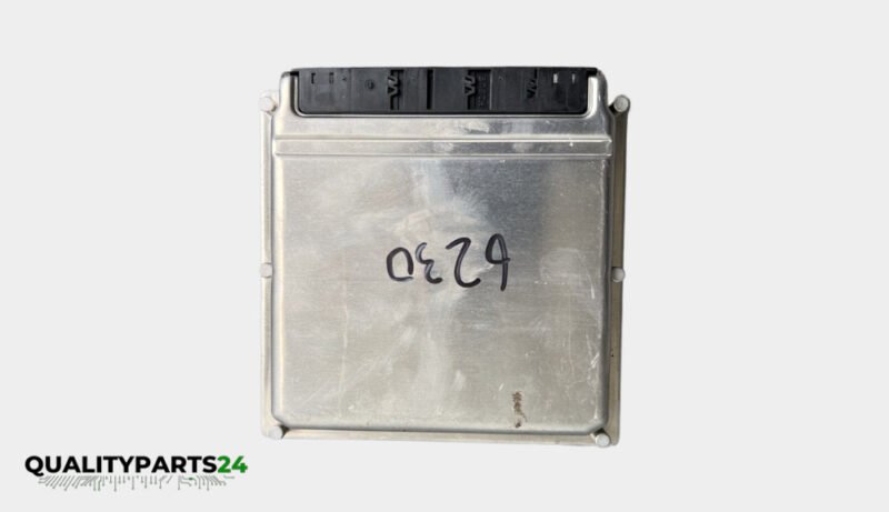 Mercedes ECU A1121533779 (Bosch)