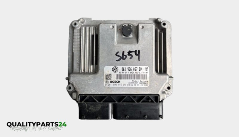 Volkswagen ECU 06J 906 027 BP (Bosch)