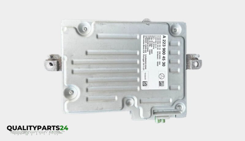 Mercedes-Benz Instrument Cluster Module A2239004530 (Visteon)