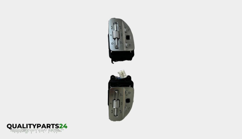 Mercedes-Benz Steering Wheel Buttons A0999051304 (Mercedes-Benz)