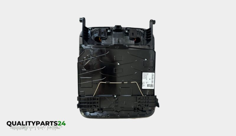 Mercedes-Benz Interior Roof Lights/Buttons A0009008637 (Hella) - Image 3