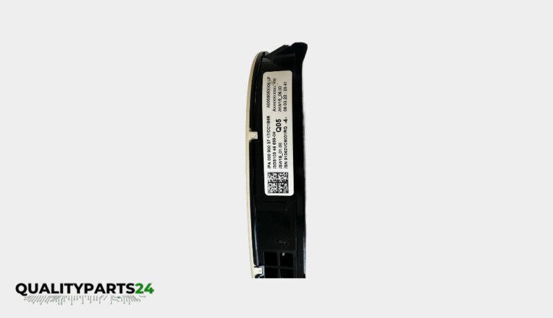 Mercedes-Benz Interior Roof Light/Buttons A0009001538 (Hella) - Image 2