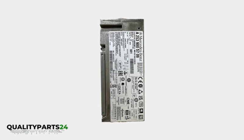 Mercedes-Benz Headunit A2539005709 (Harman) - Image 2