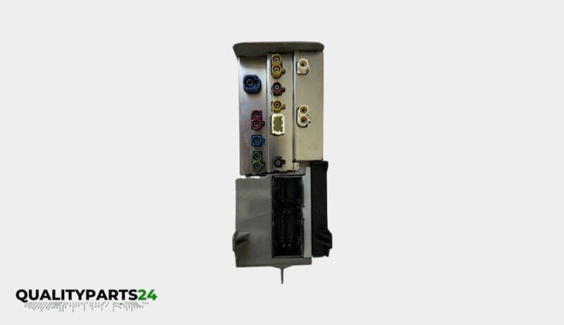 Mercedes-Benz Headunit A2539006609 (Harman Becker) - Image 2