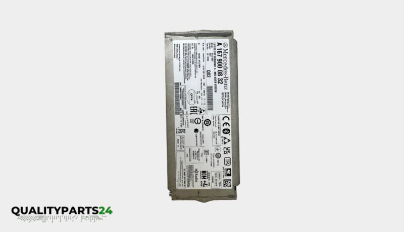 Mercedes-Benz Head Unit A1679000832 (Harman Becker) - Image 3