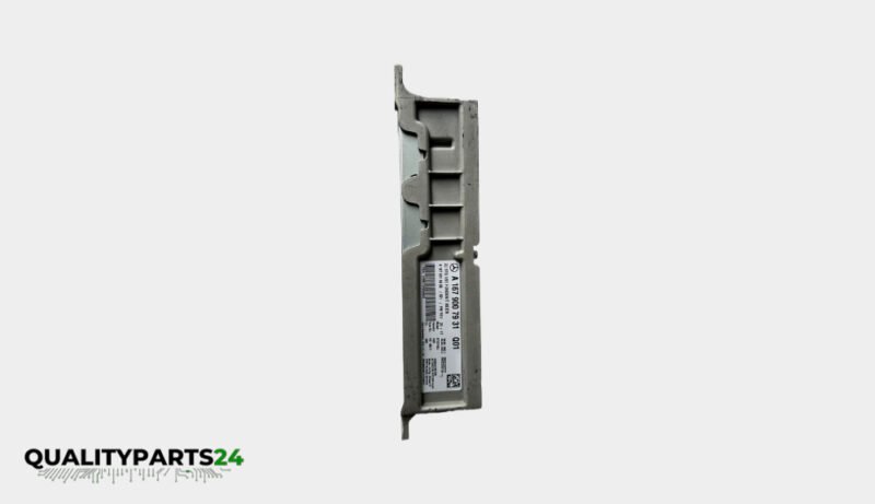 Mercedes-Benz Infotainment Module A1679007931 (Harman) - Image 2