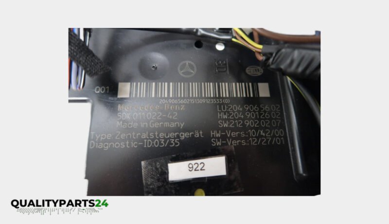 Mercedes-Benz Fusebox A2049065602 (Hella)