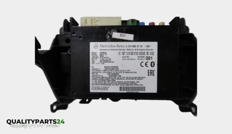 Mercedes-Benz Telematics Control A2139002210 (Harman)