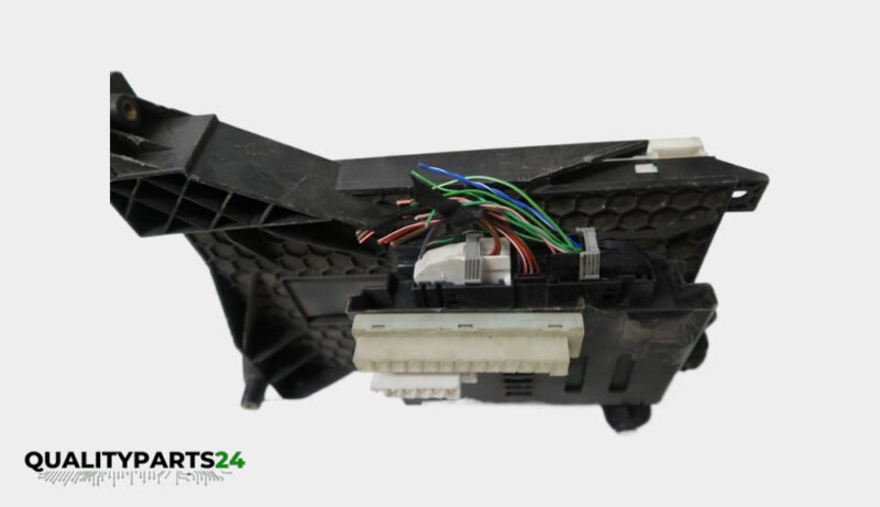 Mercedes-Benz Body Control SAM A2469008804 (Continental) - Image 4