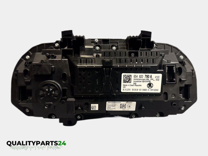 Skoda Instrument Cluster 654 920 790 A (Continental) - Image 2
