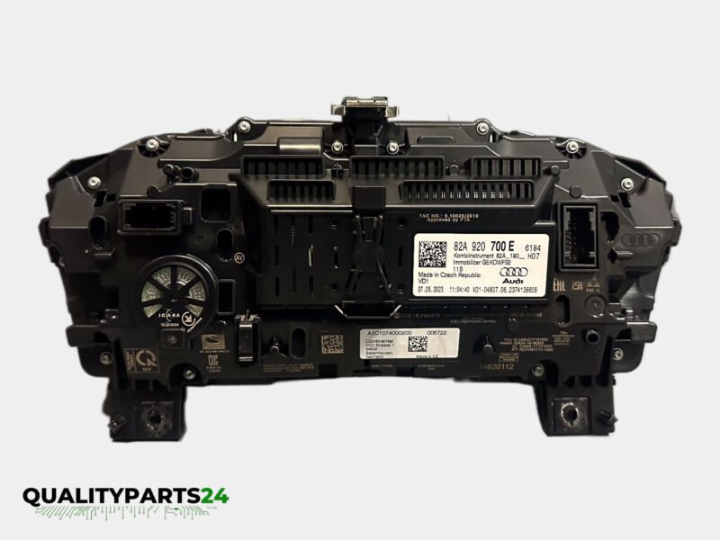 Audi Instrument Cluster 82A 920 700 E (Continental) - Image 2