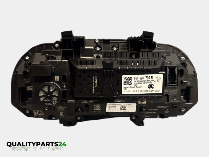 Skoda Instrument Cluster 654 920 790B (Continental) - Image 2