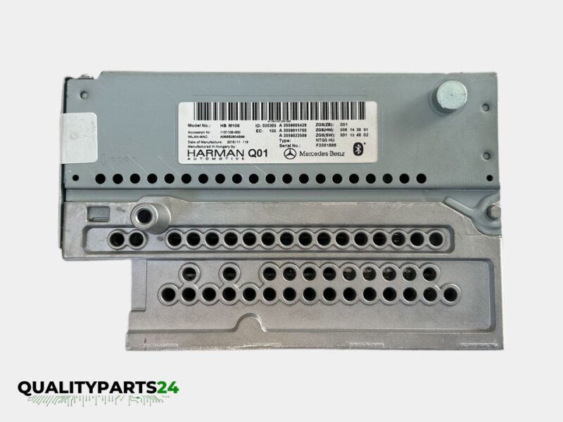 Mercedes-Benz Headunit A2059005426 (HARMAN) - Image 2